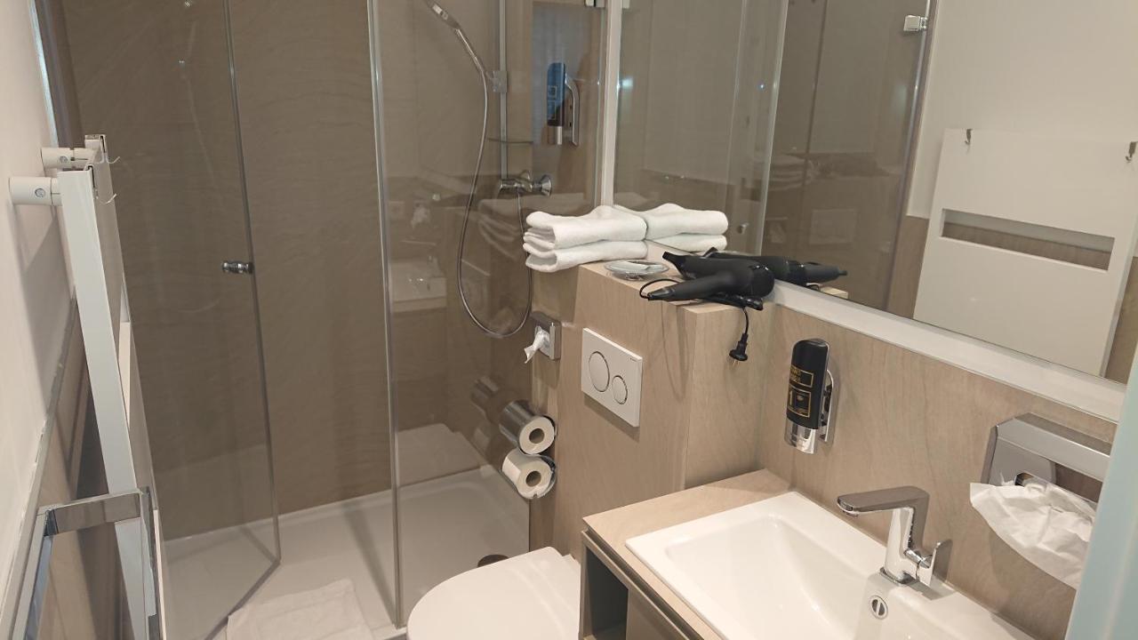 Apart-House Nuernbergアパートホテル エクステリア 写真